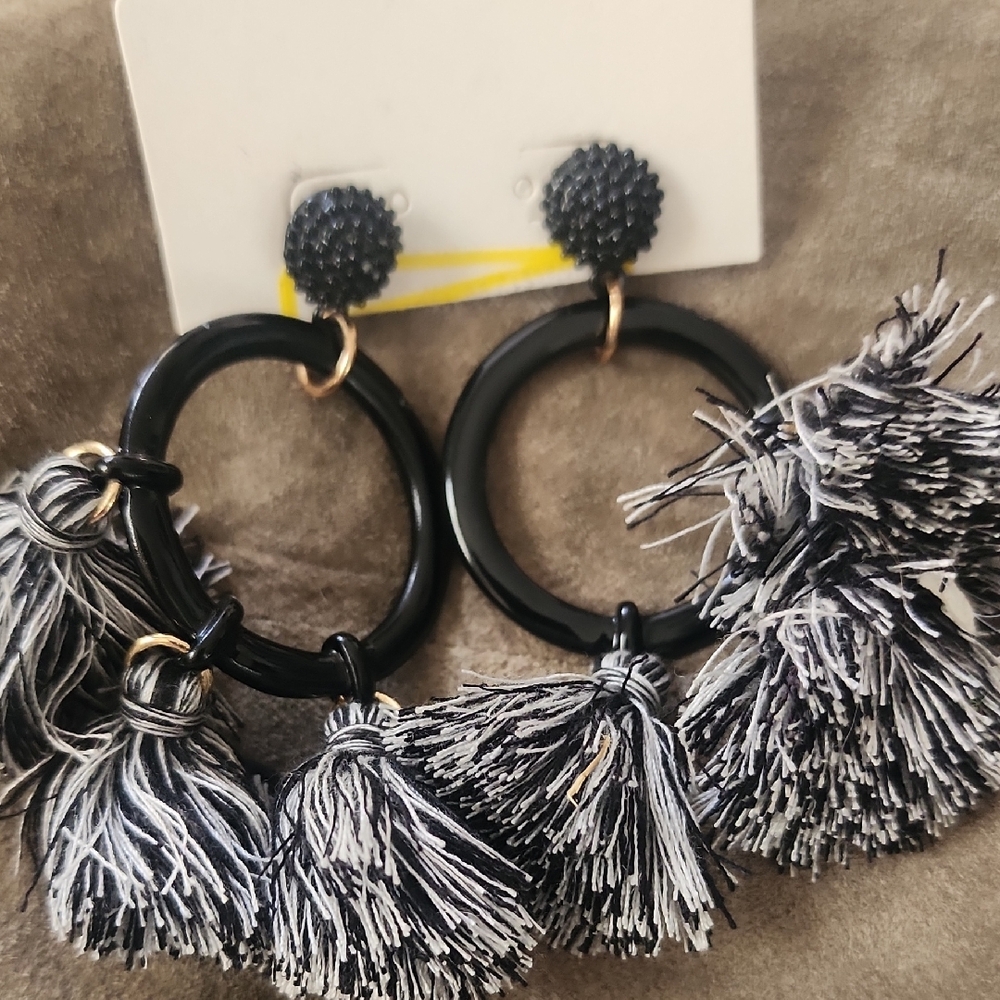 Black and White Tassel Hoop Earrings